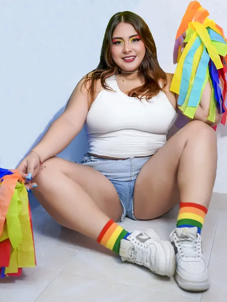 Live sex webcam photo for CrystallBlake #6157570