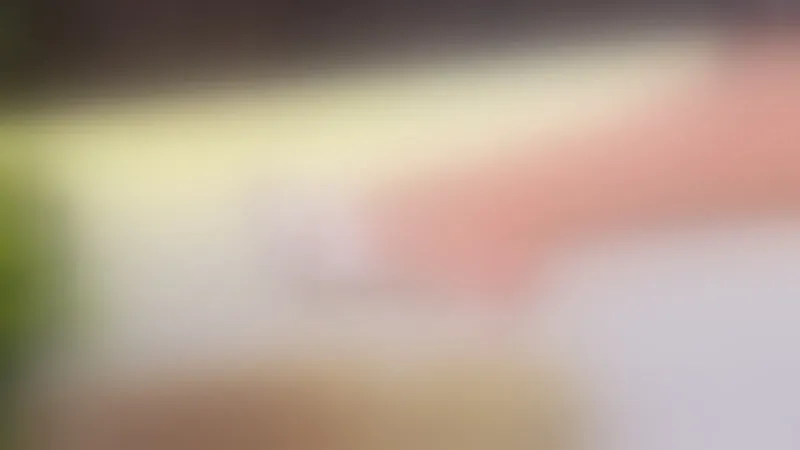 Live sex webcam photo for RiyaAnn #8421487