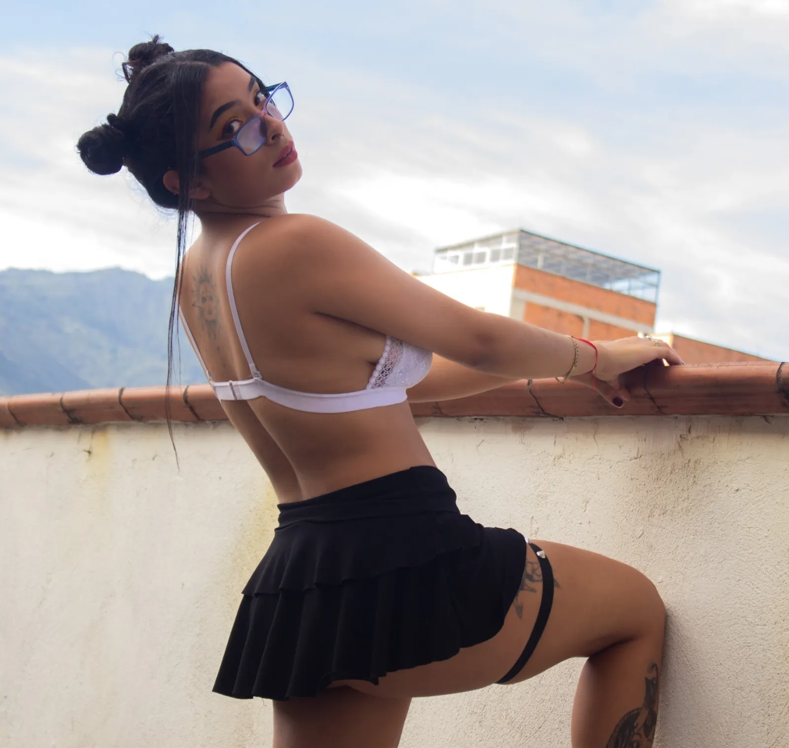 Live sex webcam photo for CharlotteeLopez #7812585