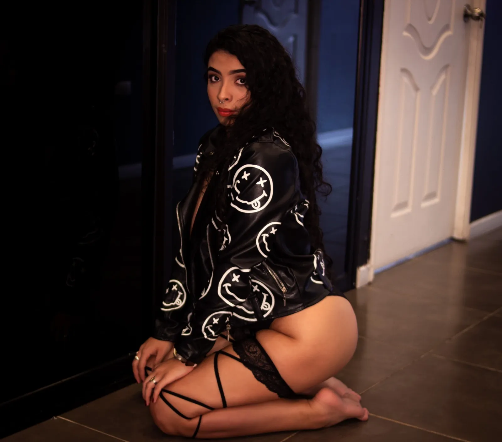 Live sex webcam photo for CharlotteeLopez #7812568