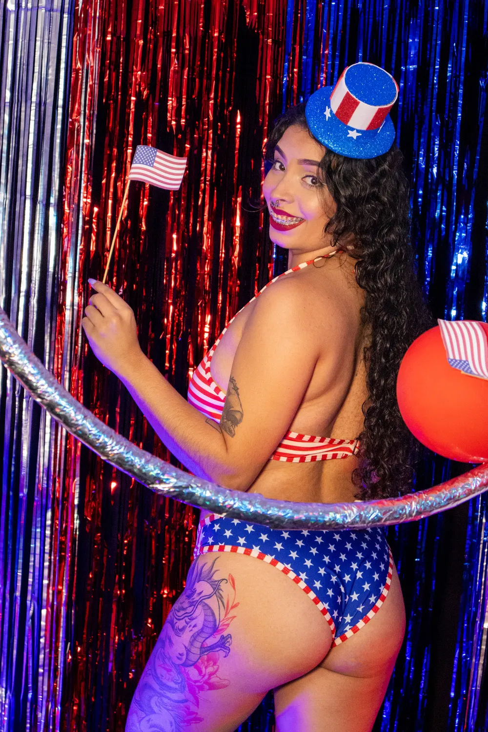 Live sex webcam photo for CharlotteeLopez #7812730