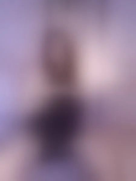 Live sex webcam photo for LunaBoobies #6580192