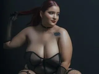 Live sex webcam photo for LunaBoobies #6280476