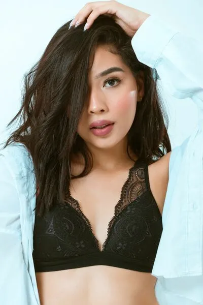 Live sex webcam photo for PaolaGir #4061436