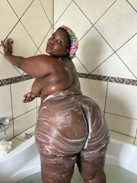 Live sex webcam photo for ChubbyBunnsx #4062679