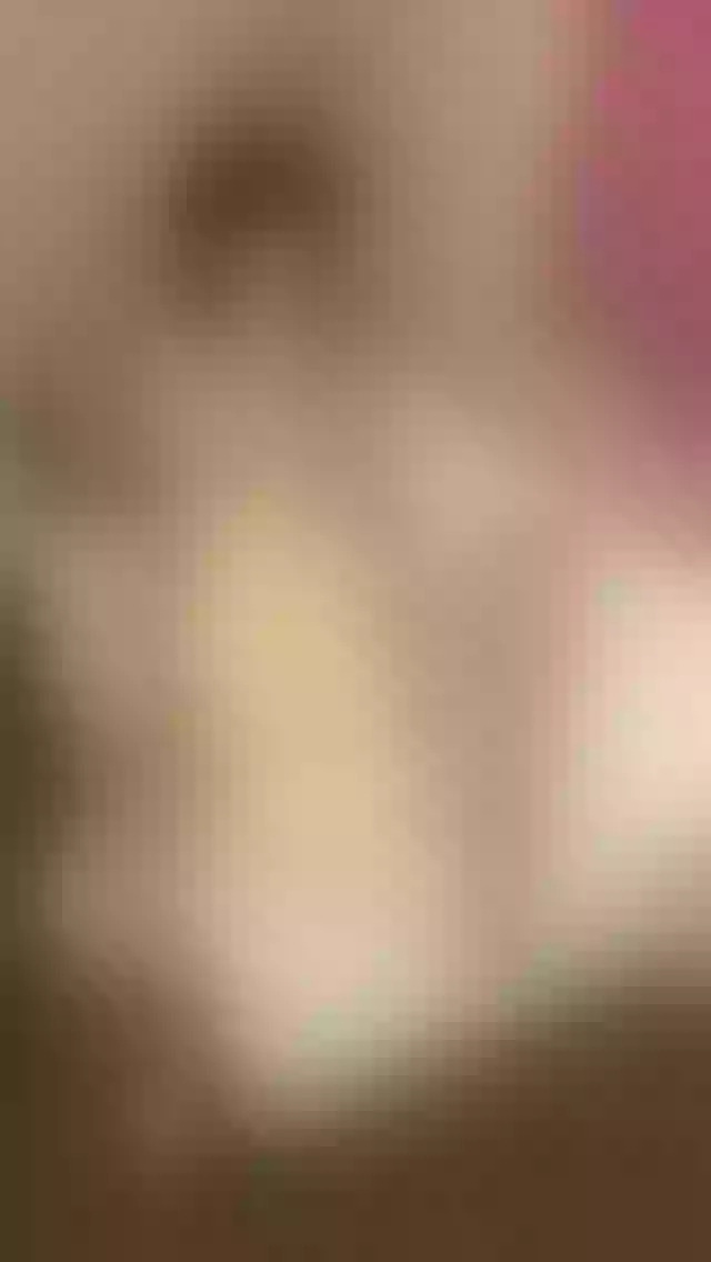 Live sex webcam photo for LunaLyons #8132305