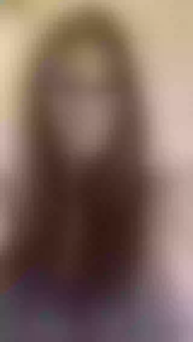 Live sex webcam photo for LunaLyons #8132307