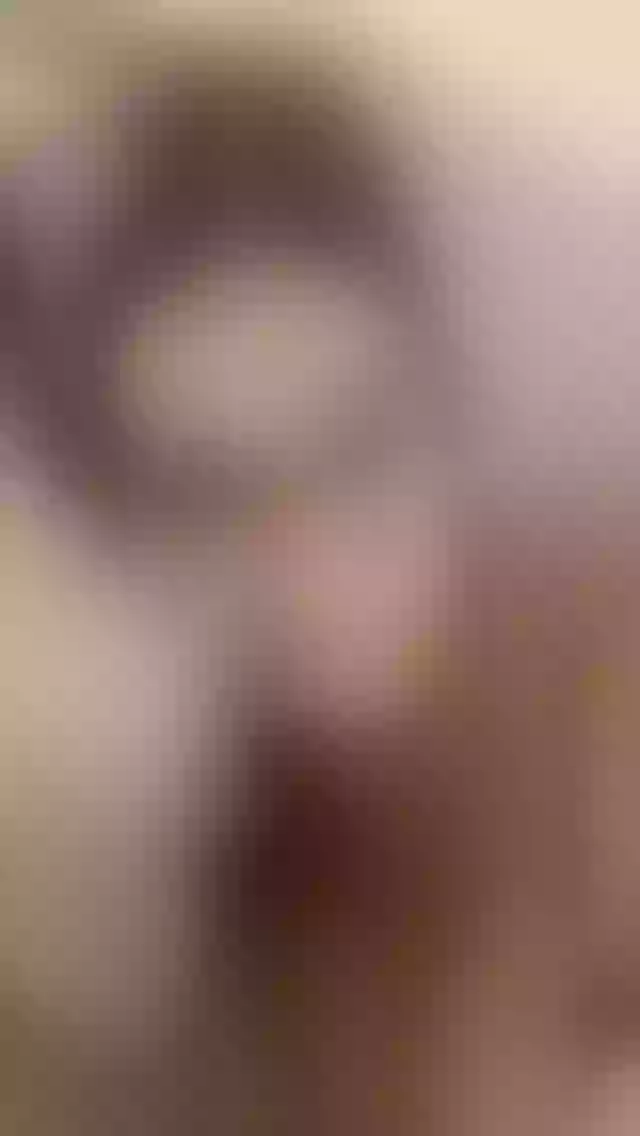 Live sex webcam photo for LunaLyons #8132308