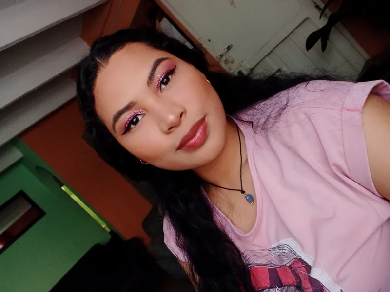 Live sex webcam photo for AlejandraBrown #6031010