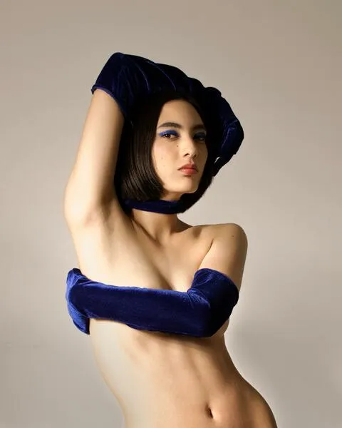 Live sex webcam photo for KloeMiller19 #5279662
