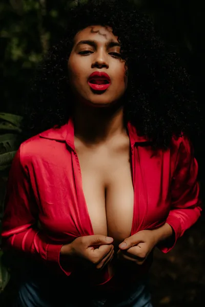 Live sex webcam photo for MadelynMorena #4219332