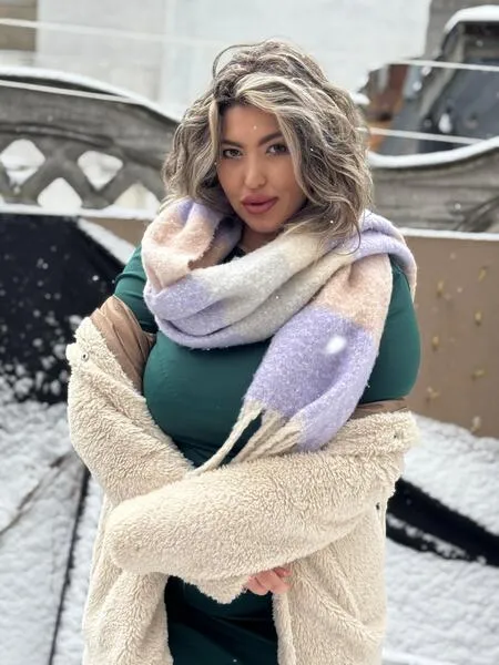 Live sex webcam photo for CleoLangley #7827552