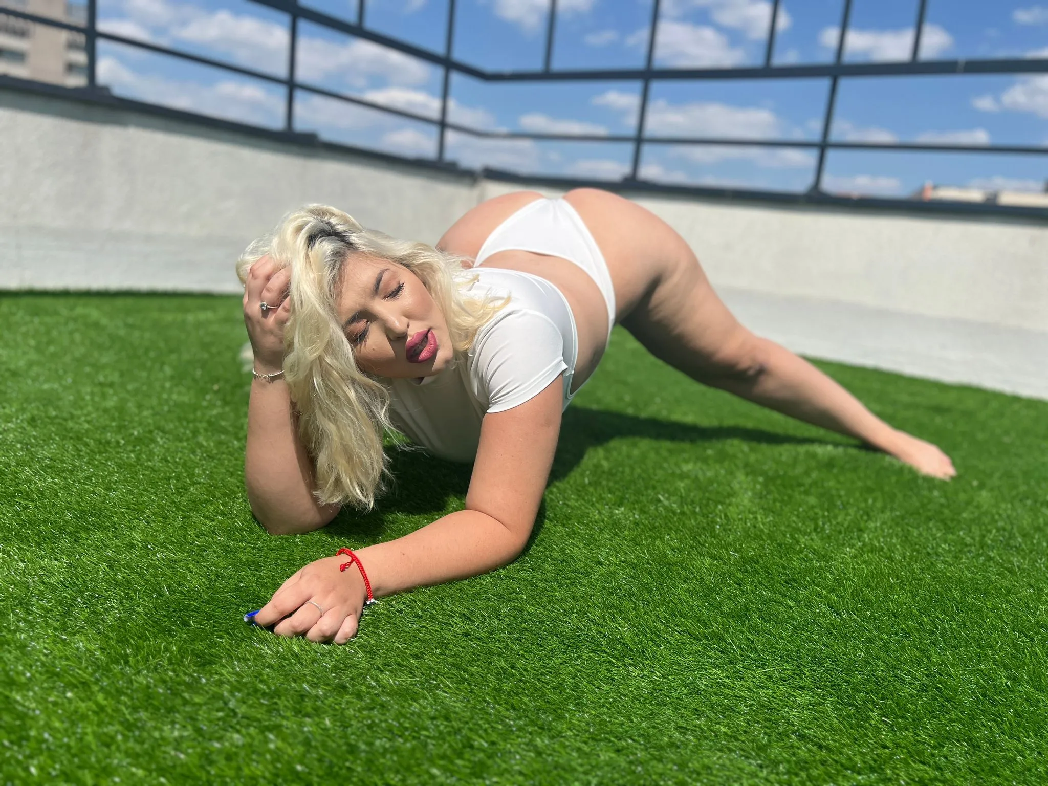 Live sex webcam photo for CleoLangley #7827448