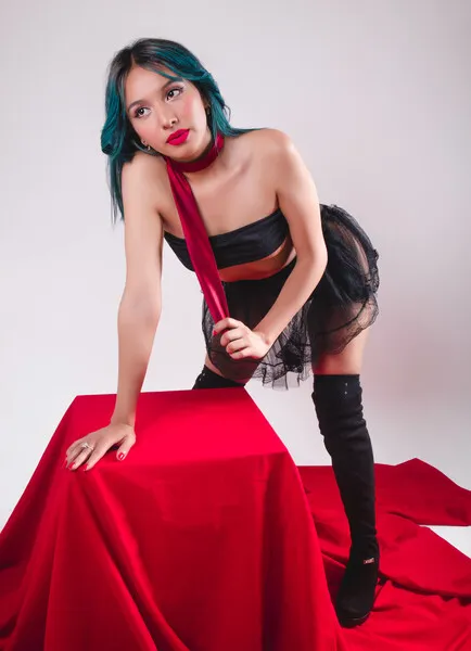Live sex webcam photo for Lilytaylorr #4024418