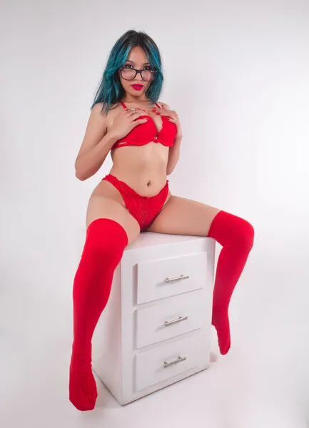 Live sex webcam photo for Lilytaylorr #4024410