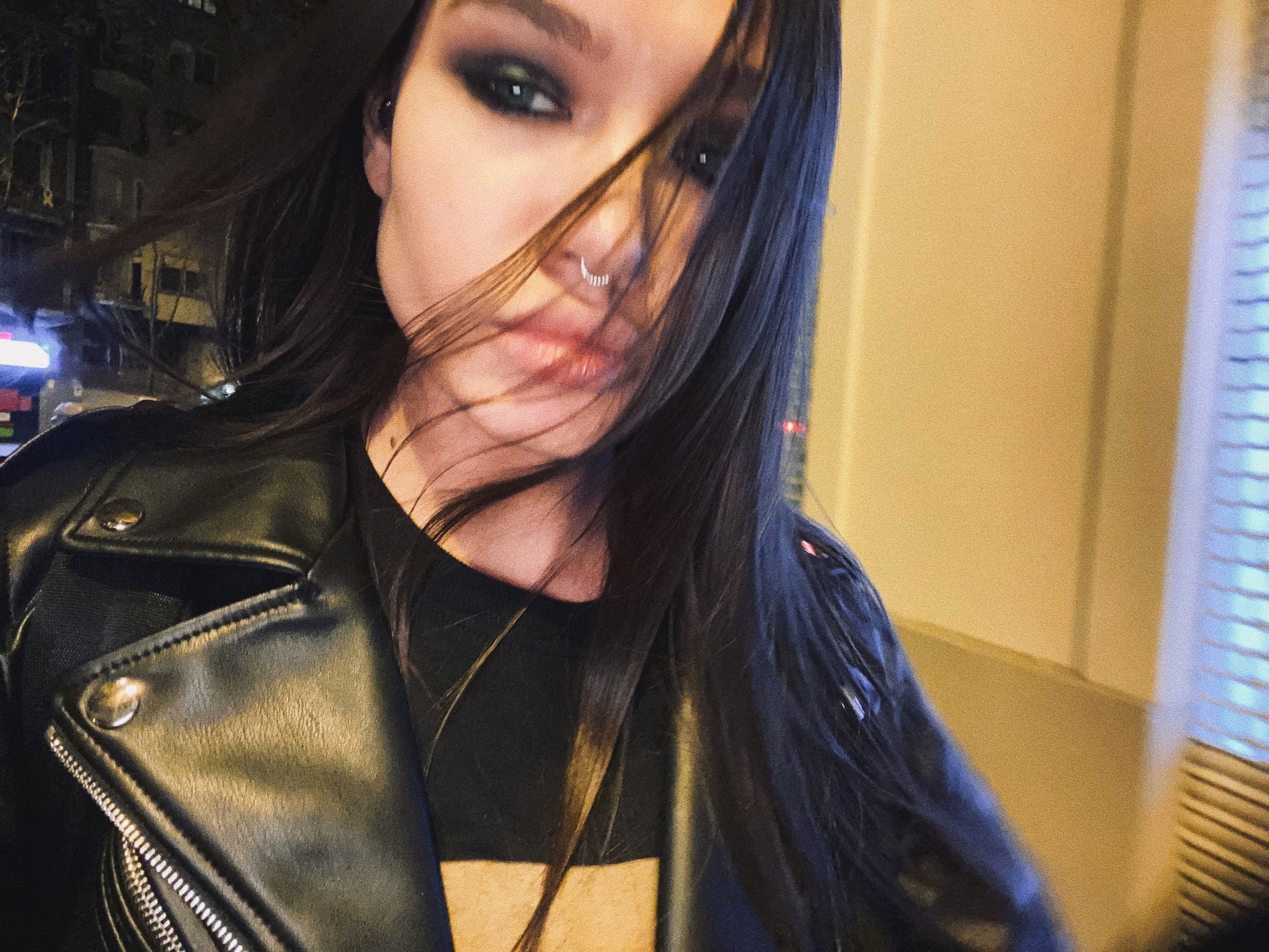 Live sex webcam photo for SashaNels #7783623