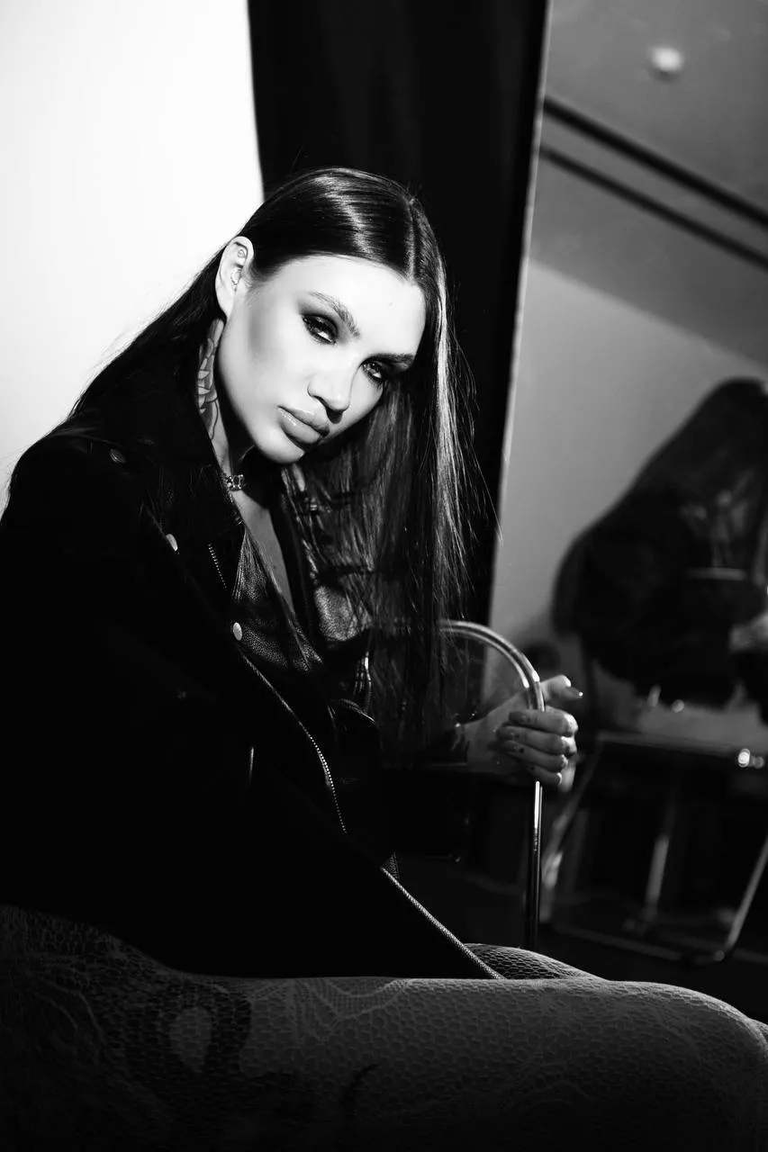 Live sex webcam photo for SashaNels #7783741