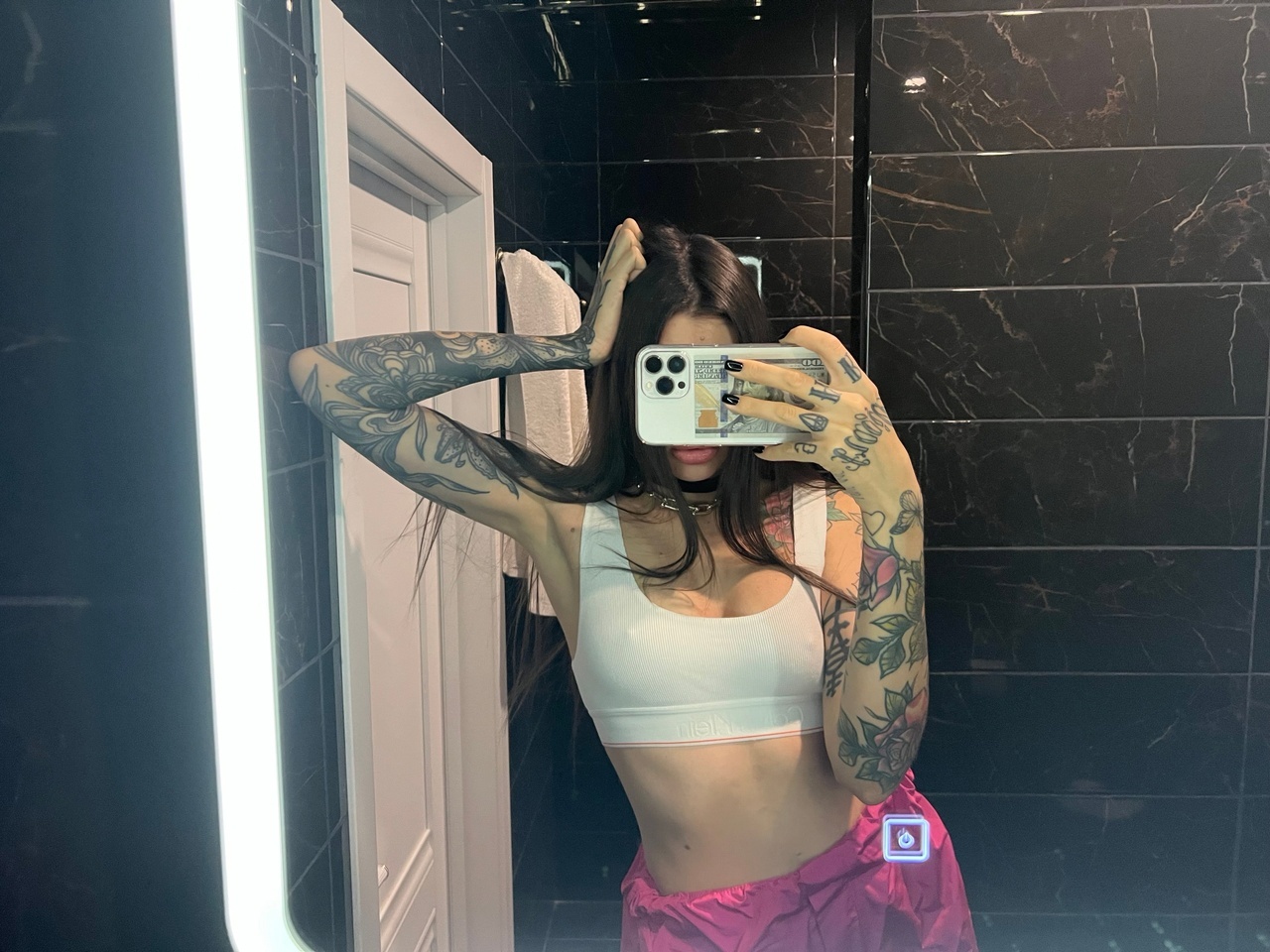 Live sex webcam photo for SashaNels #7783546