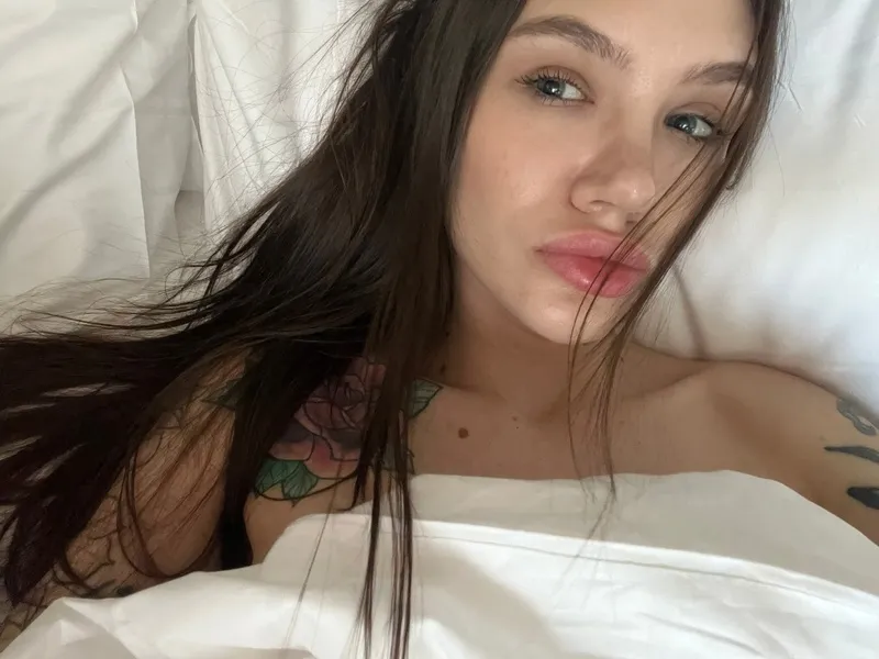 Live sex webcam photo for SashaNels #7783626