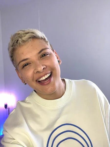 Live sex webcam photo for DannySofi #6034105