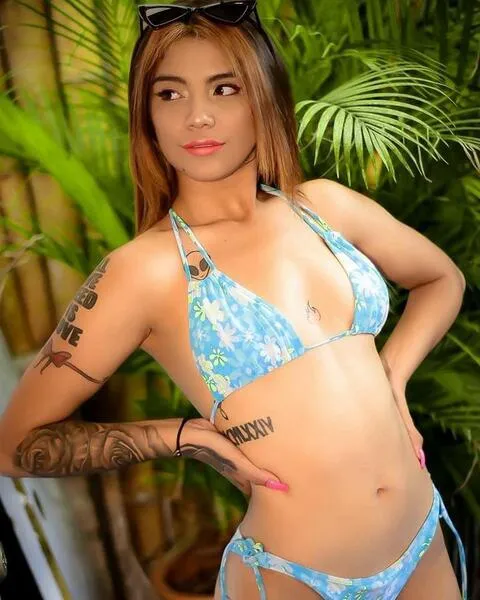 Live sex webcam photo for Trinaharper #4087349