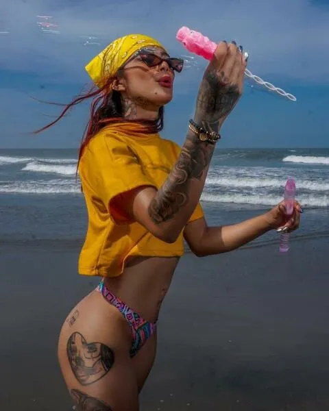 Live sex webcam photo for Trinaharper #4087341