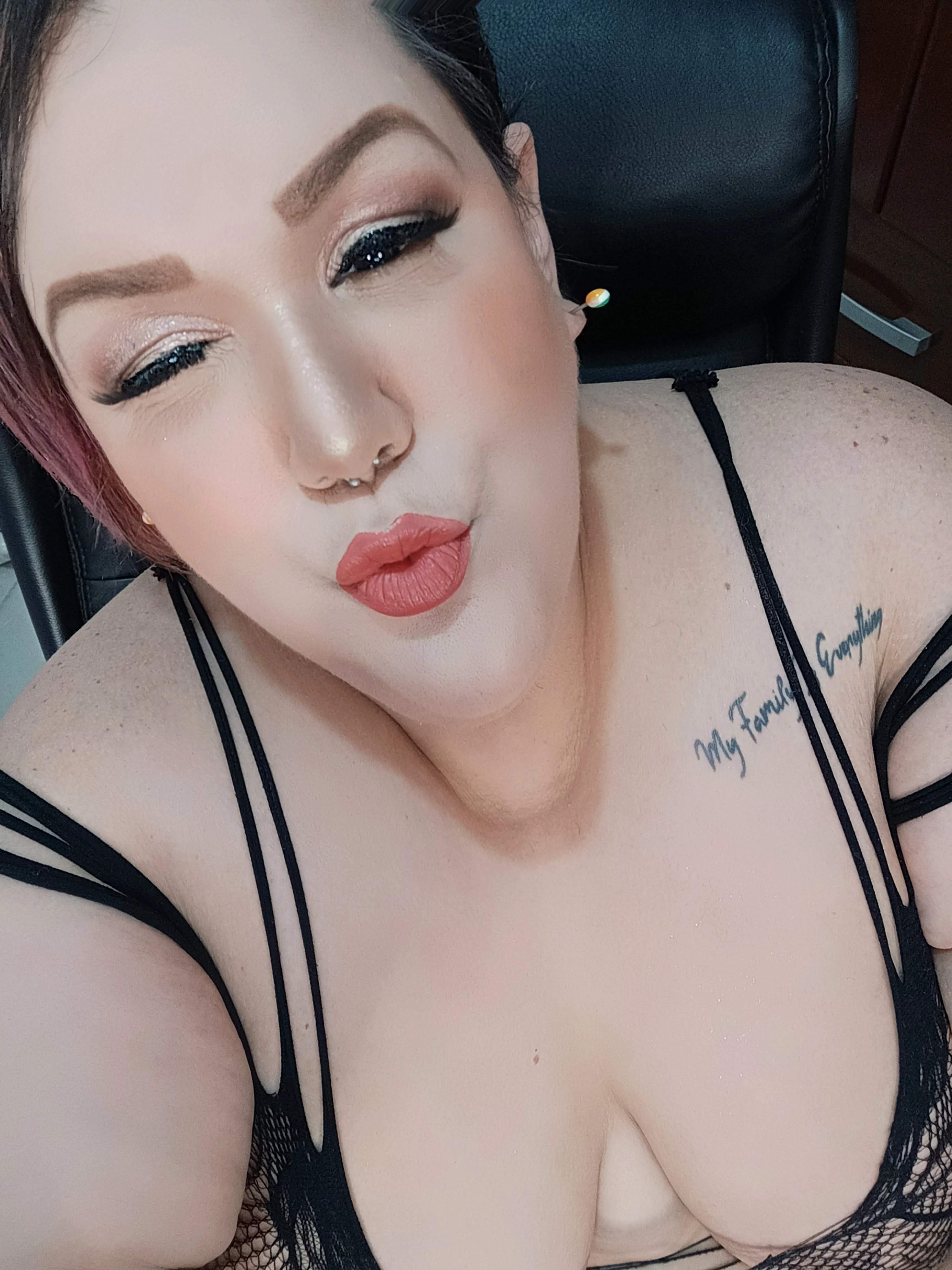 Live sex webcam photo for giamorryz #7115244