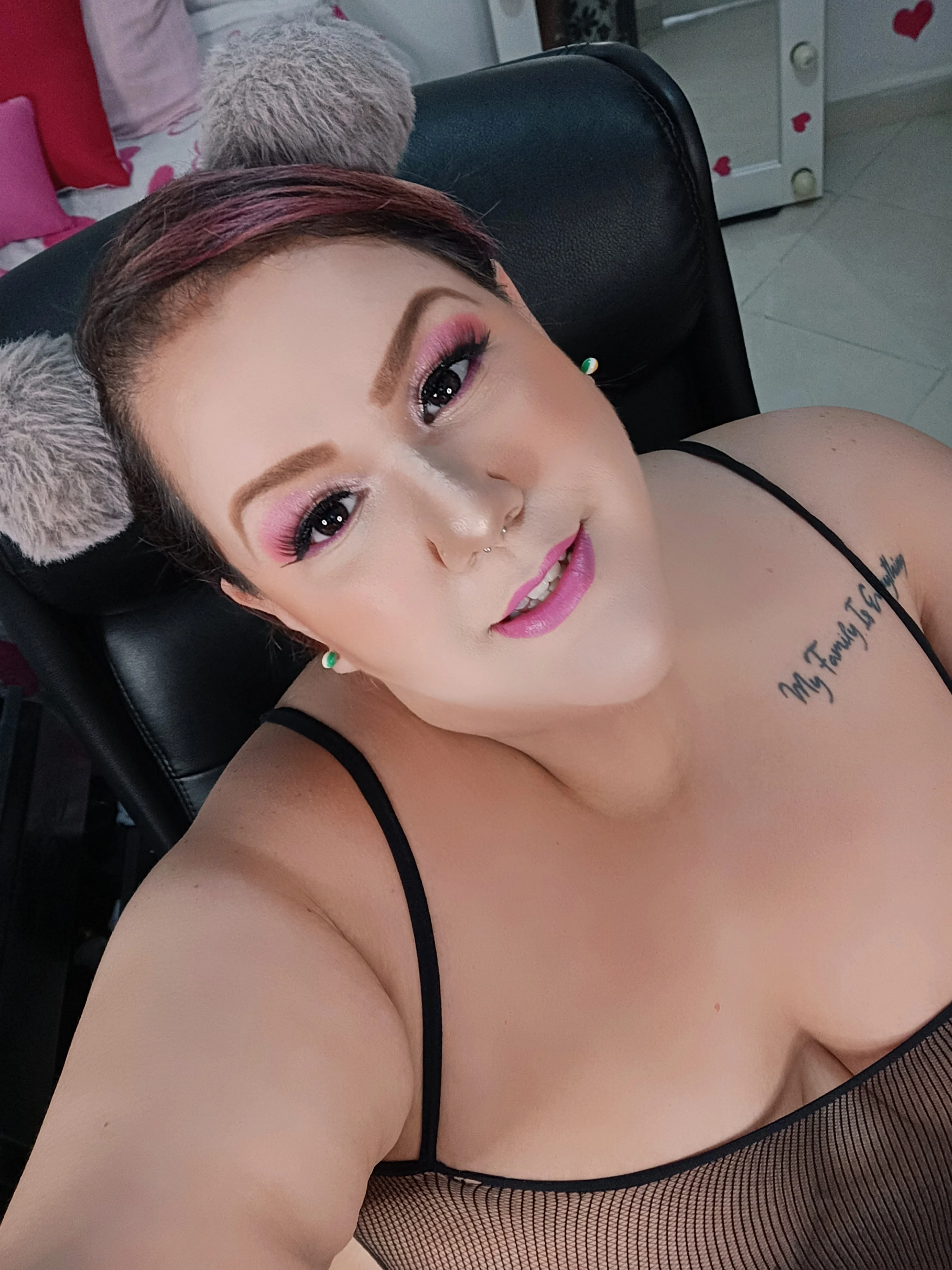 Live sex webcam photo for giamorryz #7115205