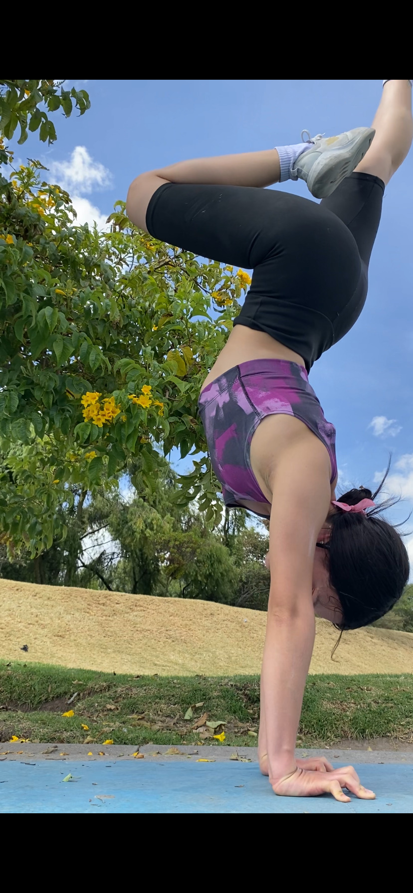 Live sex webcam photo for Kimyrosse #7114856