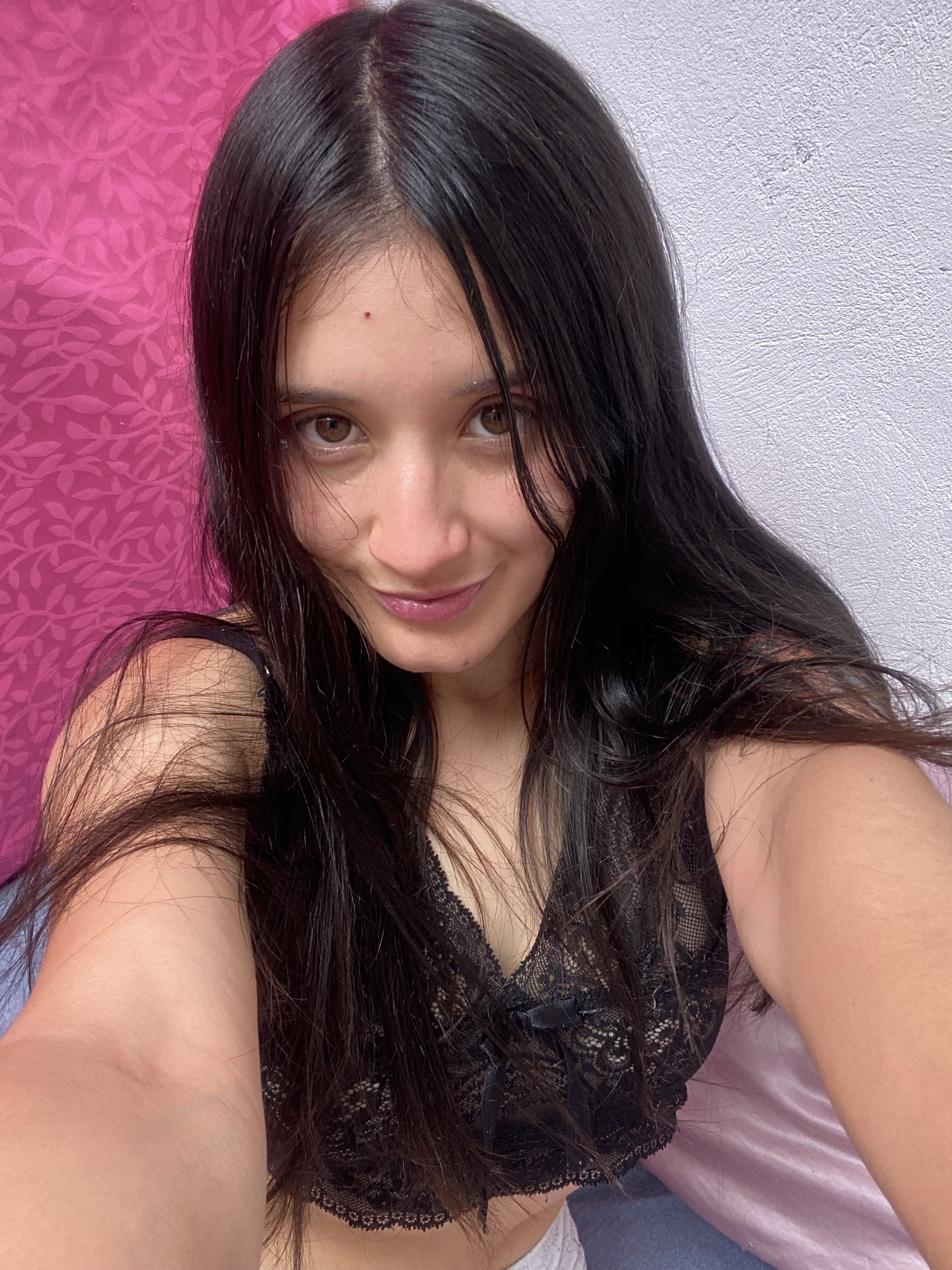 Live sex webcam photo for Kimyrosse #7114853