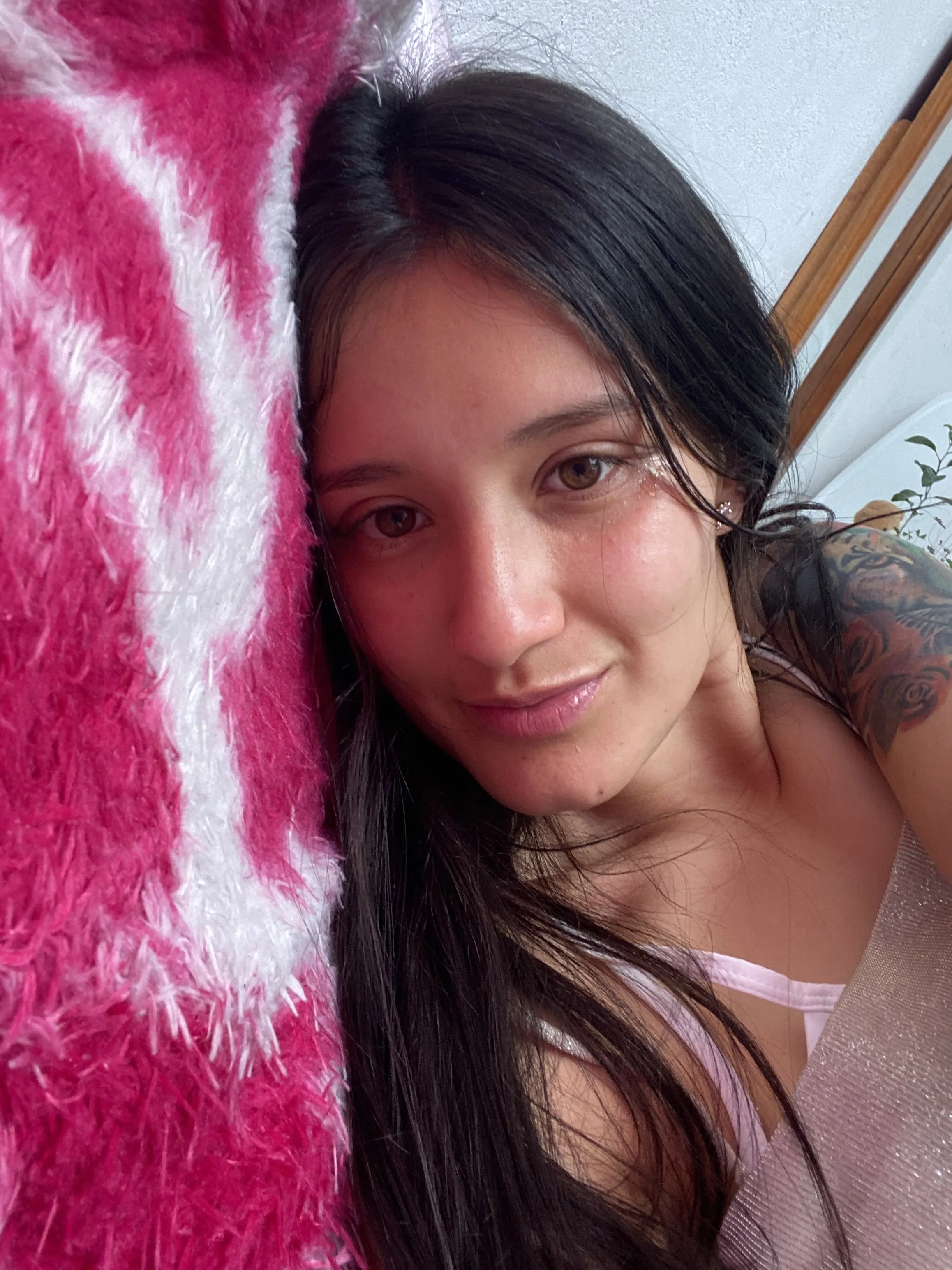 Live sex webcam photo for Kimyrosse #7114999