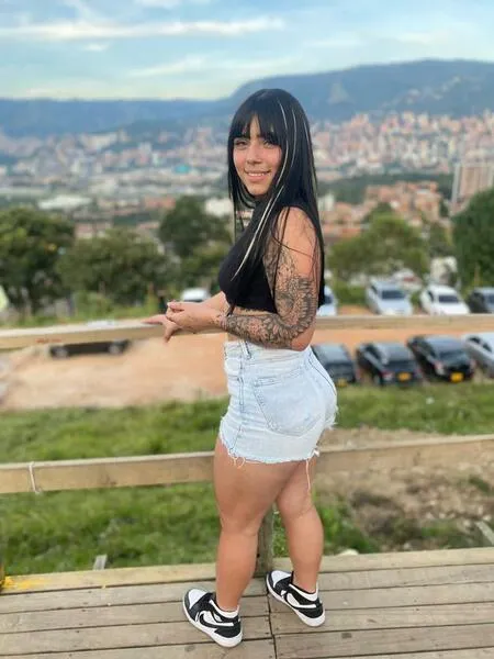 Live sex webcam photo for MIAKASUMi #5372309