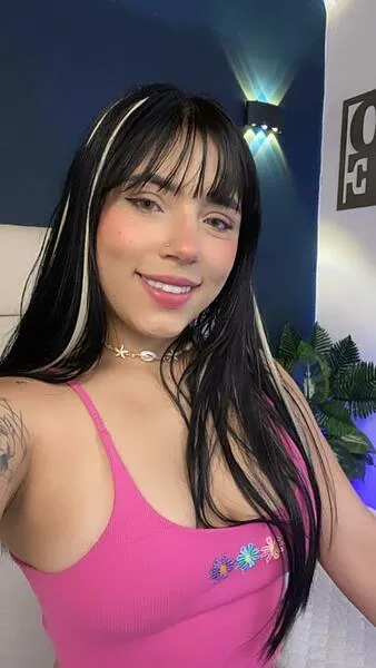 Live sex webcam photo for MIAKASUMi #5372296