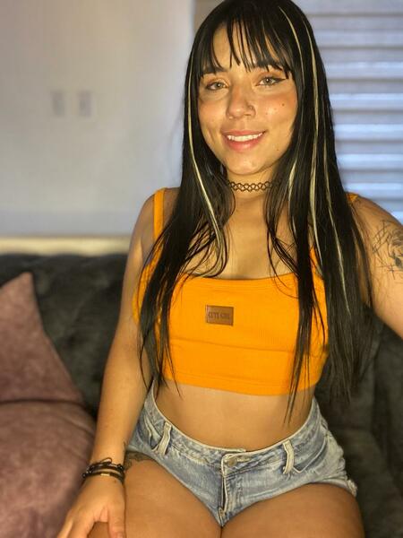 Live sex webcam photo for MIAKASUMi #5372291