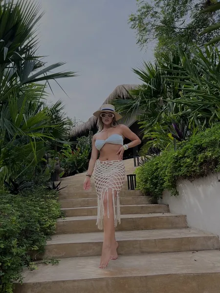 Live sex webcam photo for AlissonLopez #6200924