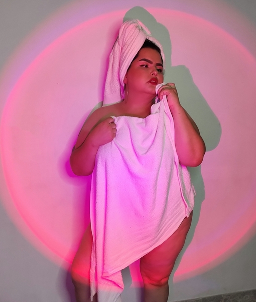 Live sex webcam photo for MiaSmithBBW #5440227