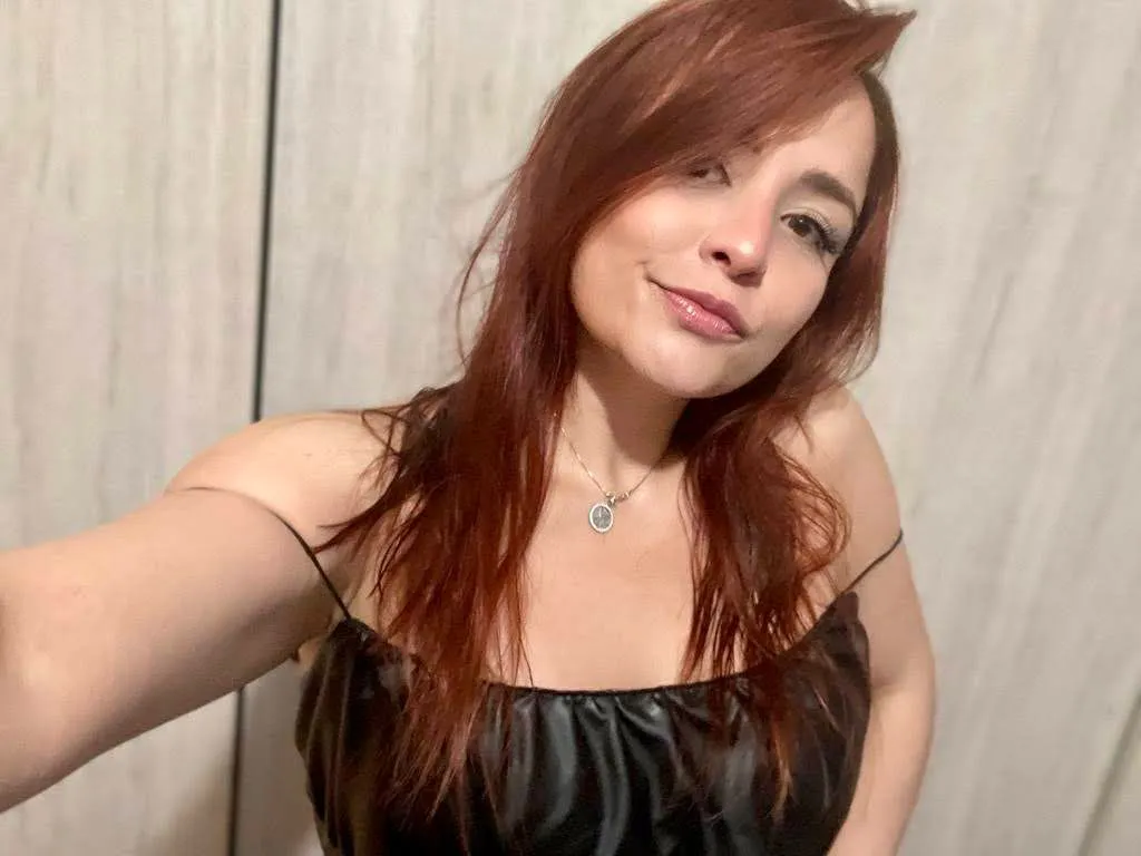 Live sex webcam photo for NattaliaRubiio #6601352