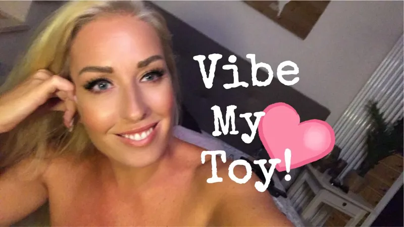 Live sex webcam photo for LisaRyder #7890285