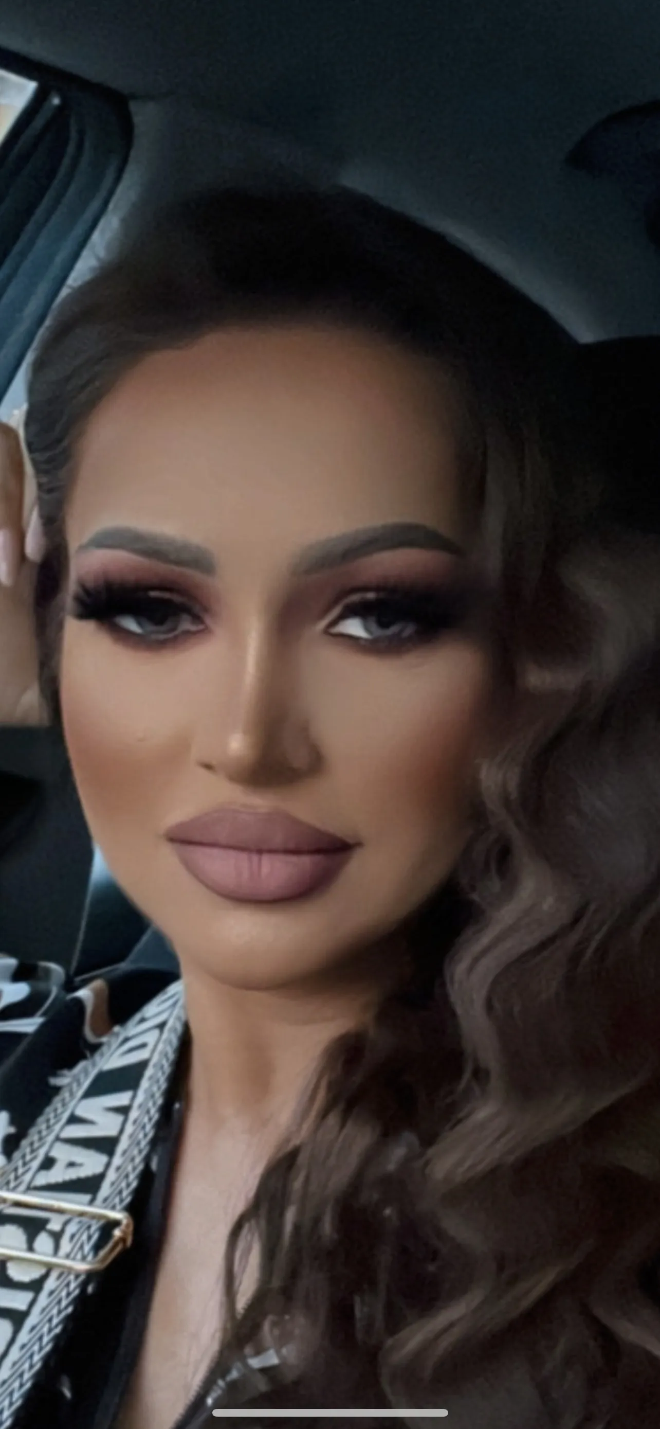 Live sex webcam photo for ASYIAx #7229724