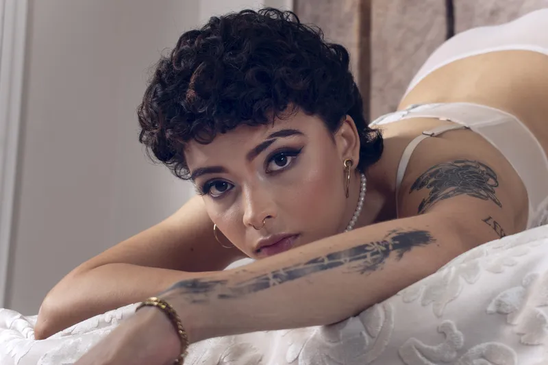 Live sex webcam photo for EmmaBianco #4023928