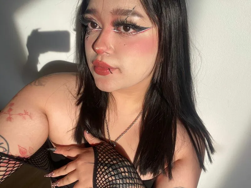 Live sex webcam photo for megar33 #5863579