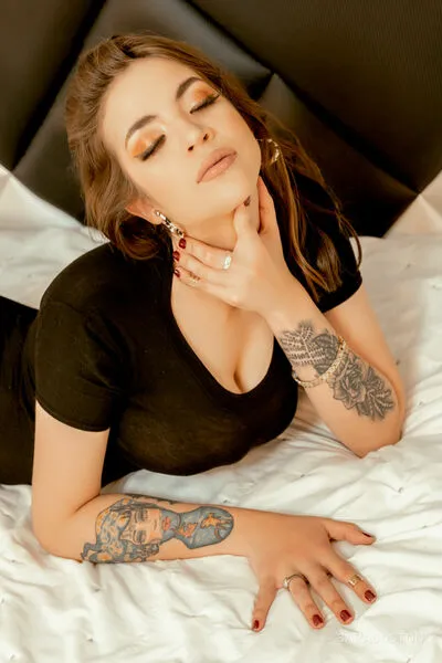 Live sex webcam photo for SaraBoston #4045144