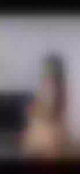 Live sex webcam photo for EmmaBecket19 #4060793