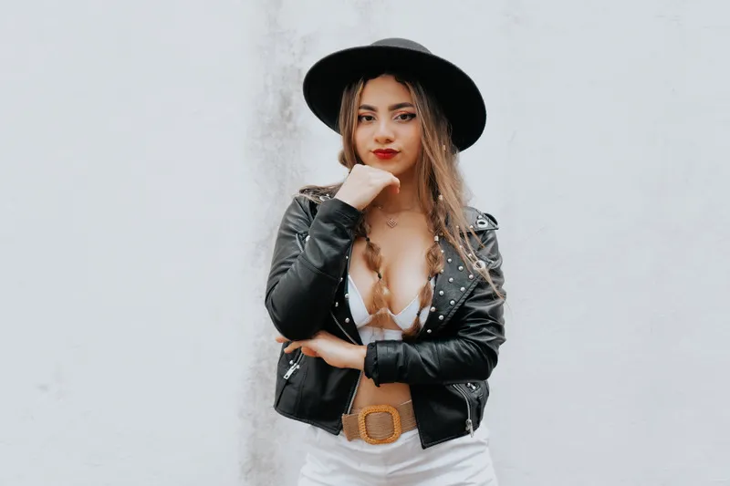 Live sex webcam photo for MiaGale #5271299