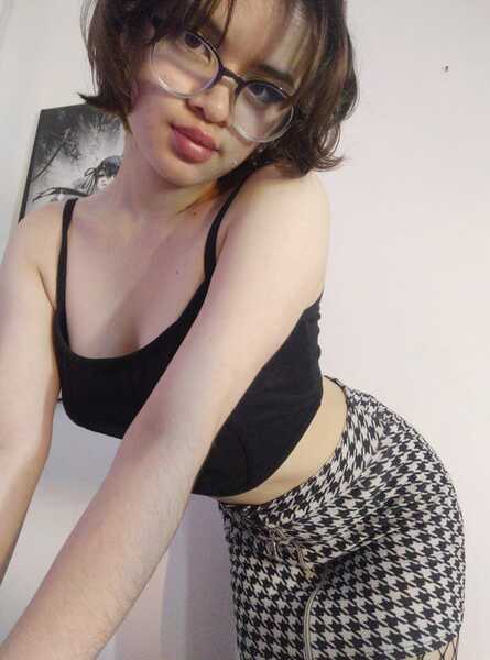 Live sex webcam photo for GraceThompson #5585909