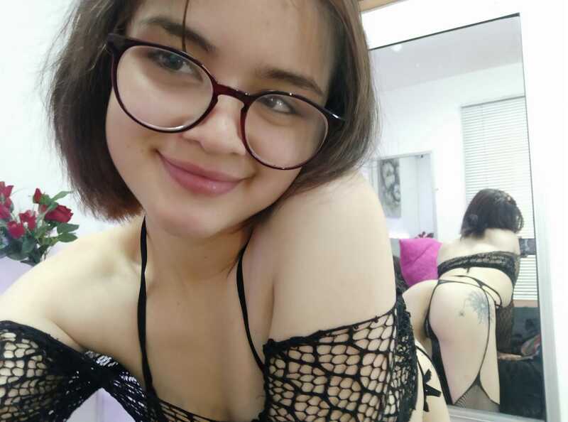 Live sex webcam photo for GraceThompson #5394399