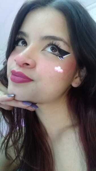 Live sex webcam photo for GraceThompson #4236189