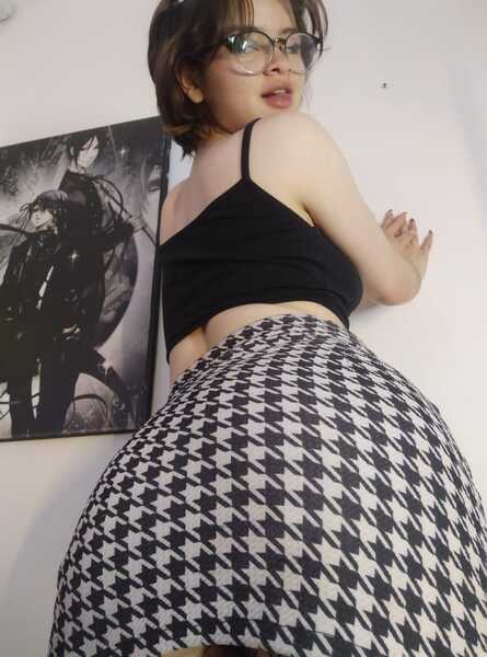 Live sex webcam photo for GraceThompson #5585906