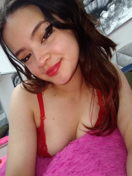 Live sex webcam photo for GraceThompson #4194687