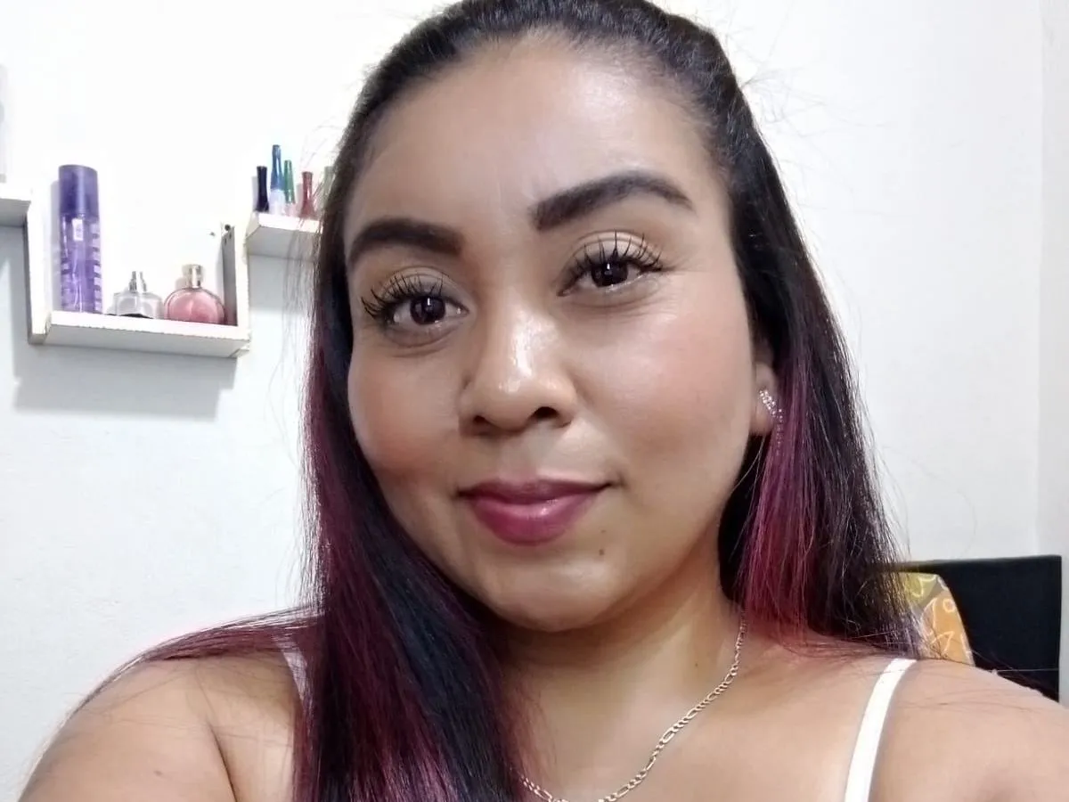 Live sex webcam photo for zaray45bella #5429135